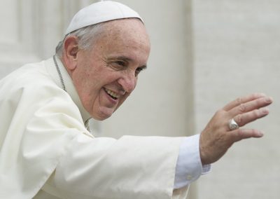 Vaticano: «Deus não renega nenhum dos seus filhos», diz Francisco a sacerdote jesuíta conhecido pelo trabalho pastoral junto de pessoas LGBT