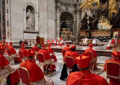 Vaticano: Papa anuncia consistório para criação de 21 cardeais, incluindo o arcebispo de Díli