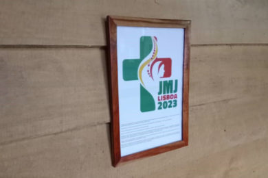 JMJ2023: Símbolo das Jornadas Mundiais da Juventude exposto na República Centro Africana
