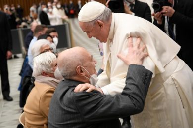 Vaticano: Papa dedica mês de julho aos idosos (c/vídeo)