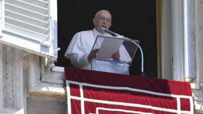 Vaticano: Celebração da Santíssima Trindade é «revolução» na forma de viver, diz o Papa