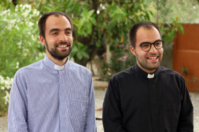 Igreja: Afonso e Pedro Sousa são irmãos gémeos e vão ser ordenados padres