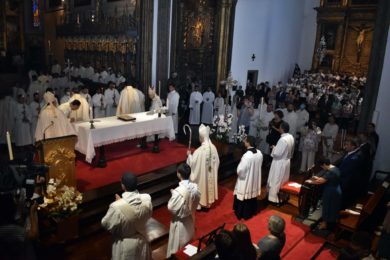 Funchal: Bispo desafia novos padres a conhecer «dificuldades e sofrimentos» das suas comunidades