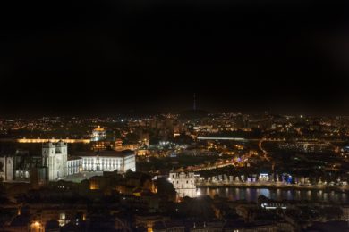 Porto: «Clérigos by Night» convida a  subir à torre entre as 19h00 e as 23h00