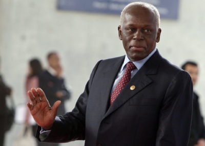 Vaticano: Papa lamenta morte de José Eduardo dos Santos, antigo presidente da Angola