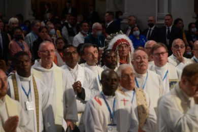 Canadá: Papa desafia Igreja a enfrentar «fracassos» do passado e iniciar caminho de reconciliação (c/vídeo e fotos)