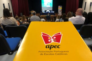 Igreja/Ensino: Associação Portuguesa de Escolas Católicas celebra 25 anos, sob a temática do «Pacto Educativo Global»