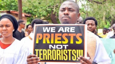 Nigéria: Sacerdote assassinado após sequestro