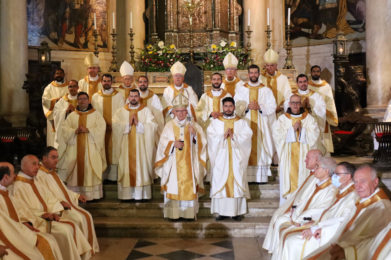 Lisboa: D. Manuel Clemente ordena dez padres e convida-os ao «serviço da verdadeira alegria» (c/vídeo)