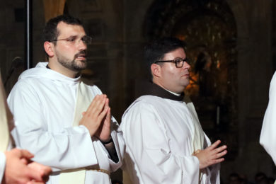 Franciscanos: Novos sacerdotes recordam percurso vocacional