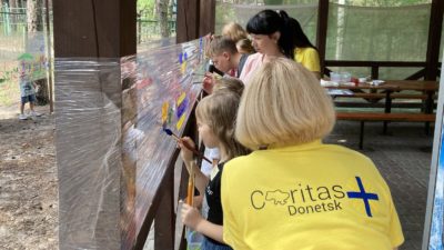 Igreja/Sociedade: Rede internacional da Cáritas faz «um novo apelo à paz» na Ucrânia (c/vídeo)