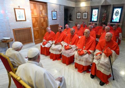 Consistório 2022: Papa Francisco e novos cardeais visitaram Bento XVI
