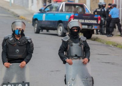 Nicarágua: Polícia força entrada em Paço Episcopal e coloca bispo em prisão domiciliária