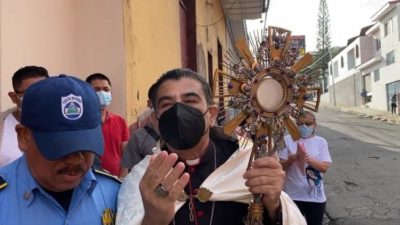 Nicarágua: Conferências Episcopais manifestam solidariedade a bispo impedido de deixar Paço Episcopal