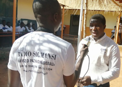 África: Fundação pontifícia também apoia missão das Igrejas lusófonas através das rádios católicas
