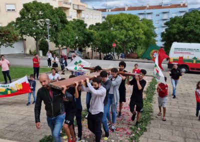Vila Real: Jovens do Alto Tâmega levaram «esperança e fé num futuro melhor e mais promissor» com os símbolos (c/fotos)