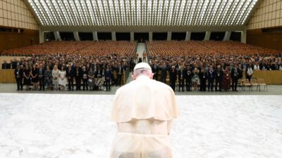 Finanças: Papa pede transformação nos serviços de consultoria, para combater desigualdades