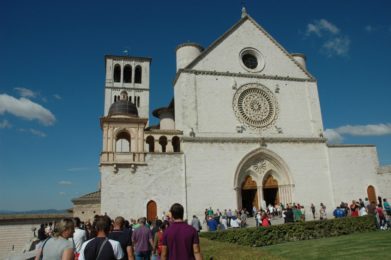 Salesianos: Papa nomeou D. Ángel Fernández Artime legado pontifício para as basílicas papais de Assis