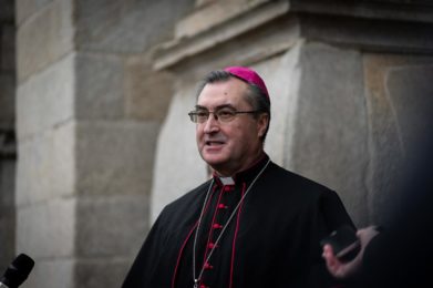 Igreja/Abusos: Bispo do Porto responde a carta aberta de leigos e reafirma «prioridade às vítimas»
