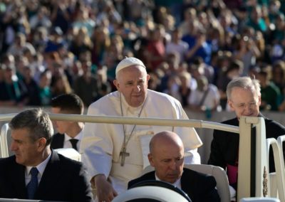 Vaticano: Papa diz que vida espiritual também tem «passwords»