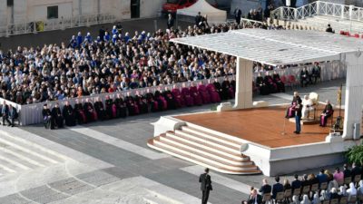 Vaticano: Papa elogia testemunho dos missionários, «uma história de amor ao serviço do Evangelho»