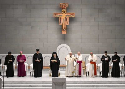 Barém: Papa recorda mártires do Médio Oriente, em apelo à unidade dos cristãos