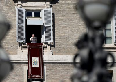 Vaticano: Papa deixa mensagem de parabéns aos pais, apresentando exemplo de São José