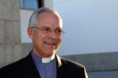 Igreja/Portugal: D. Armando Esteves Domingues é o 40.º bispo de Angra