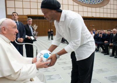 Vaticano: Papa recebeu participantes no «Jogo pela Paz» (c/vídeo)