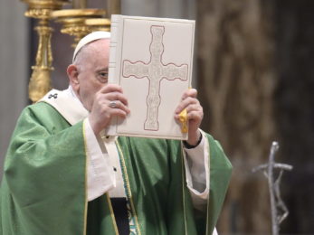 Vaticano: Papa preside a Missa no Domingo da Palavra, instituindo leitores e catequistas