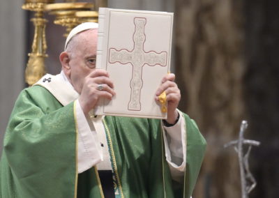 Vaticano: Papa preside a Missa no Domingo da Palavra, instituindo leitores e catequistas