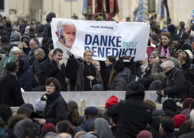 Bento XVI: Funeral assinalou «a vida e o legado» do Papa emérito