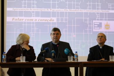 Igreja/Media: Papa desafia à criação de «sistema mediático que saiba ir contra a corrente» - D. João Lavrador
