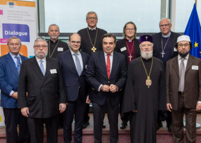 Igreja/Sociedade: Vice-presidente da Comissão Europeia recebeu representantes de comunidades religiosas