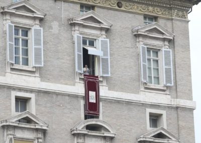 Vaticano: Papa sublinha importância de saber «afastar-se» dos cargos, para servir Jesus