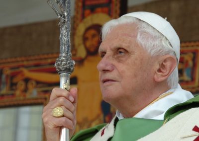 Évora: D. Francisco Senra Coelho convida à oração por Bento XVI, «perito em humanidade»