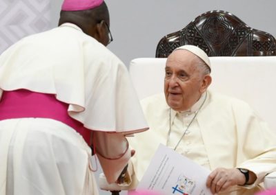 RC Congo: Papa pede que bispos sejam «voz profética» em defesa de um «povo crucificado e oprimido»