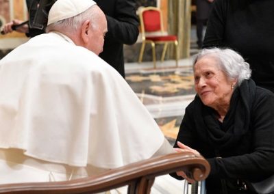 Vaticano: Pastoral da Saúde «derruba os muros do isolamento e do medo» - Francisco