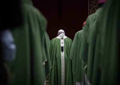 Vaticano: «Igreja não pode tentar esconder a tragédia dos abusos» - Papa Francisco (c/vídeo)