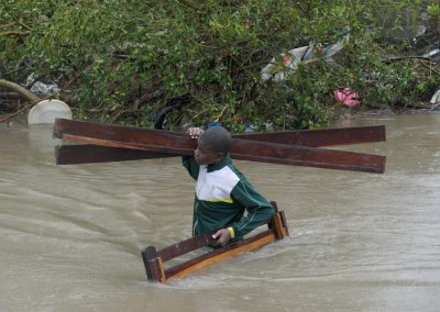 Moçambique: Ciclone Freddy está a provocar destruição, mortes e «escassez de recursos» – bispo de Quelimane