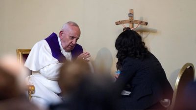Vaticano: Papa alertou para religiosidade centrada na «hipocrisia das aparências»