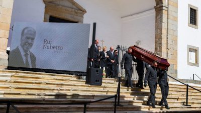 Igreja/Sociedade: Arcebispo de Évora presidiu ao «último adeus» a Rui Nabeiro