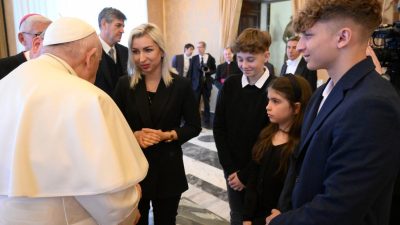 Vaticano: «Não sei o que dizer», afirmou o Papa aos familiares de mineiros polacos falecidos há um ano