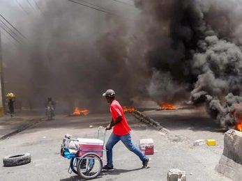 Haiti: Sequestros e assassinatos geram clima de insegurança, pobreza e encerramento de igrejas