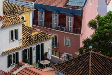 Portugal: País precisa de soluções para tratar «ferida social da habitação»