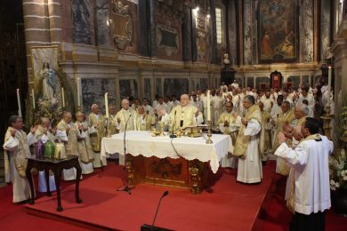Igreja: «Estamos a ser generalizada e repetidamente censurados como poucas vezes na História», disse arcebispo de Évora aos sacerdotes
