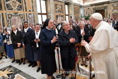 Vida Consagrada: Papa pede a religiosas que resistam à «amargura» e sejam «corajosas, generosas e abertas à esperança»