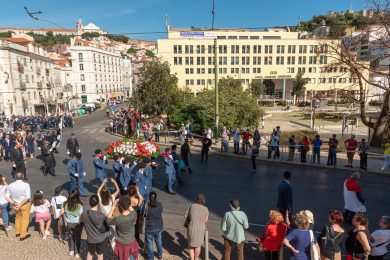 Lisboa: Procissão de Nossa Senhora da Saúde voltou às ruas da capital, acompanhada por milhares de pessoas