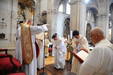 Homilia de D. António Couto, bispo de Lamego, na Missa de ordenações sacerdotais