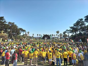 Lisboa 2023: Voluntários protagonizam primeiro encontro de multidão da JMJ (c/fotos)